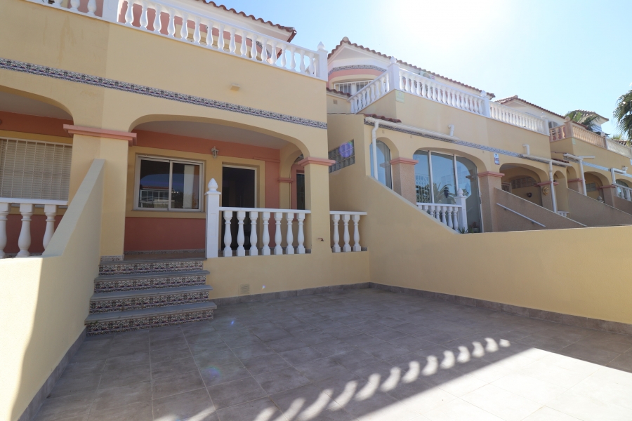 Re-Sale - Townhouse - Orihuela Costa - Villamartin