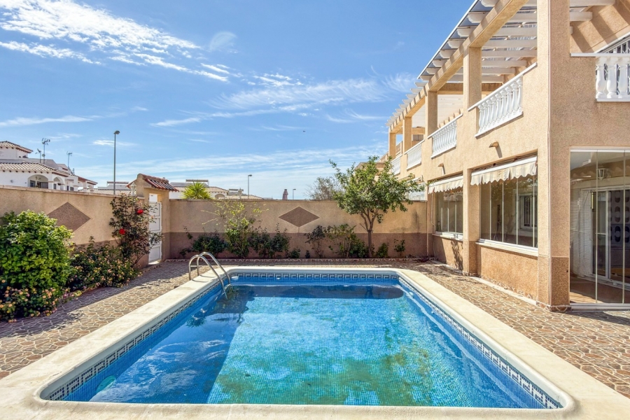Re-Sale - Apartment - Orihuela Costa - Playa Flamenca