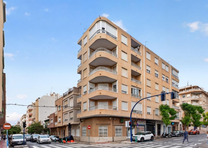 Re-Sale - Apartment - Torrevieja - Torrevieja - Centre