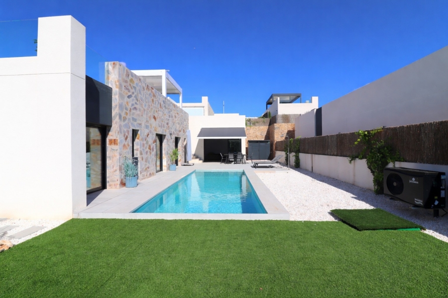 Re-Sale - Detached Villa - Algorfa - La Finca Golf Resort