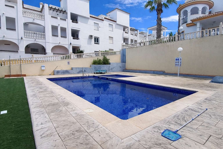 Re-Sale - Apartment - Orihuela Costa - Villamartin