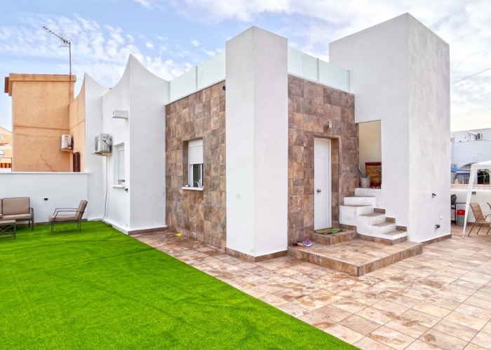 Re-Sale - Bungalow - Orihuela Costa - Playa Flamenca