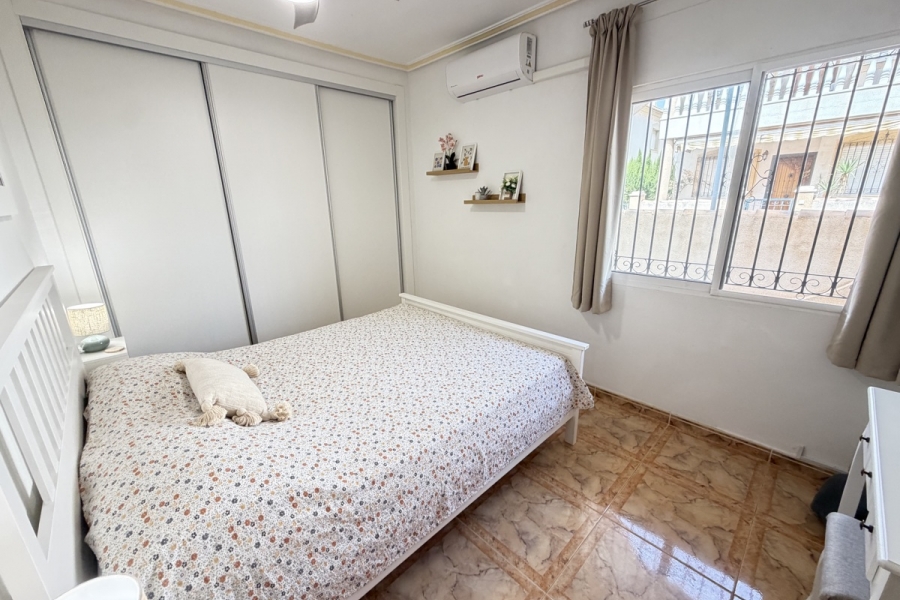 Re-Sale - Apartment - Orihuela Costa - La Zenia