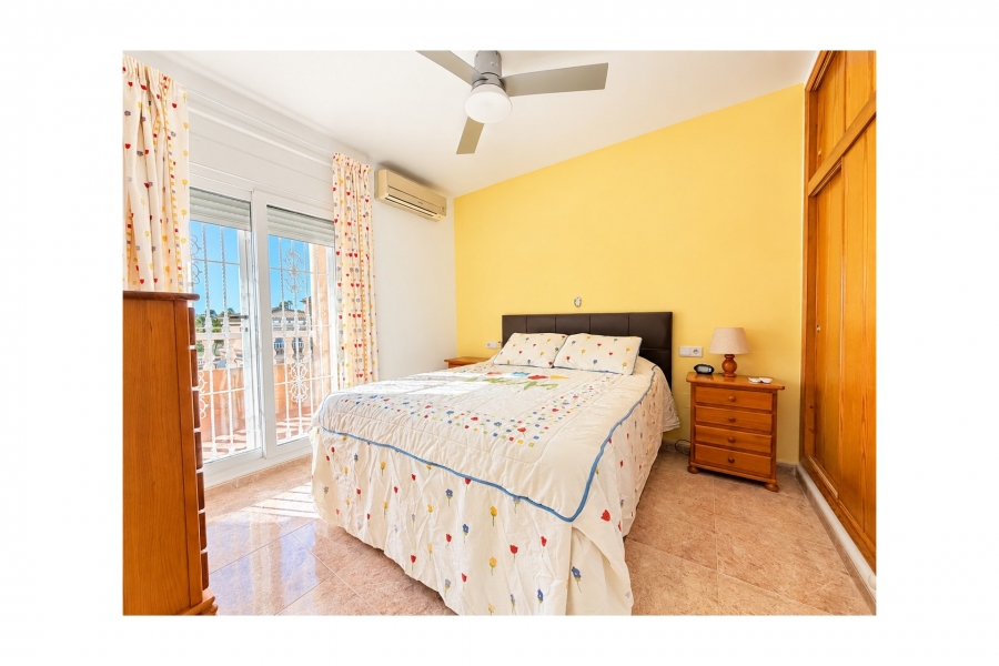 Re-Sale - Detached Villa - La Marina - La Marina - Urbanization