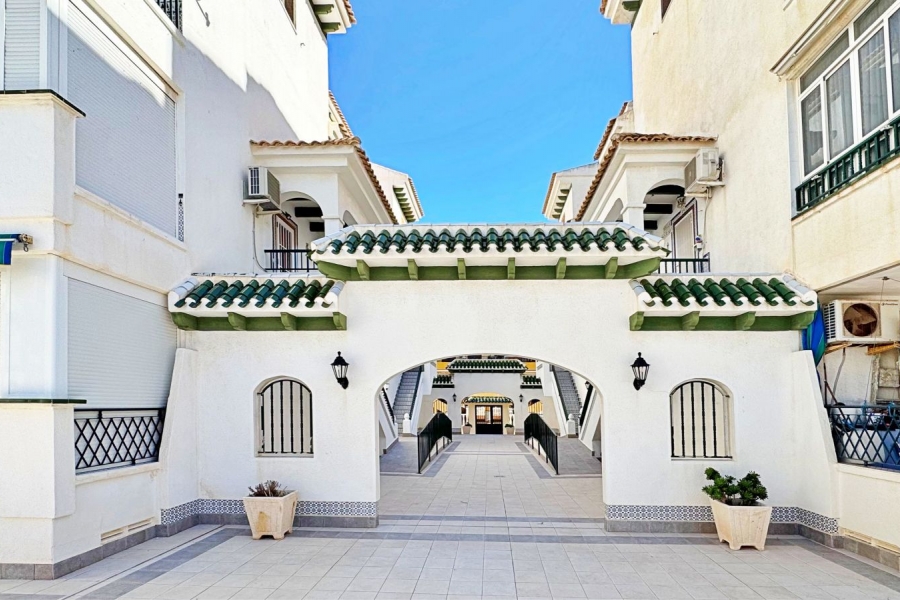 Re-Sale - Apartment - La Mata - La Mata - Town