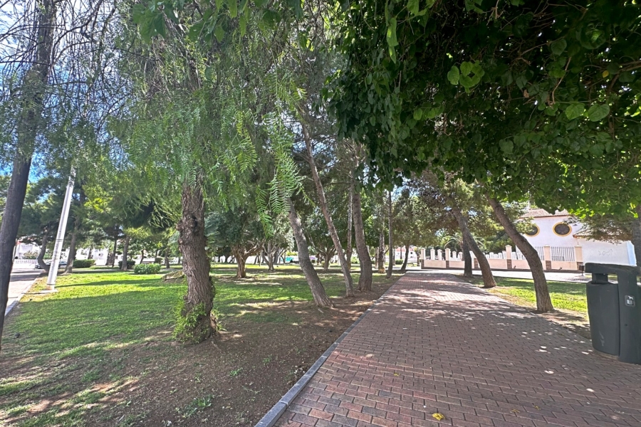 Re-Sale - Townhouse - Torrevieja - Aguas Nuevas