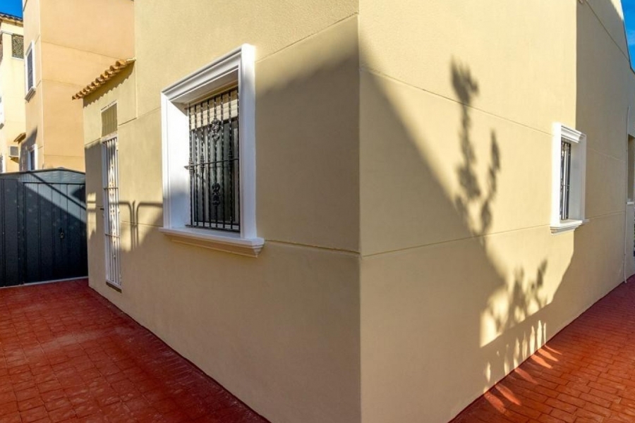 Re-Sale - Detached Villa - Orihuela Costa - El Galan
