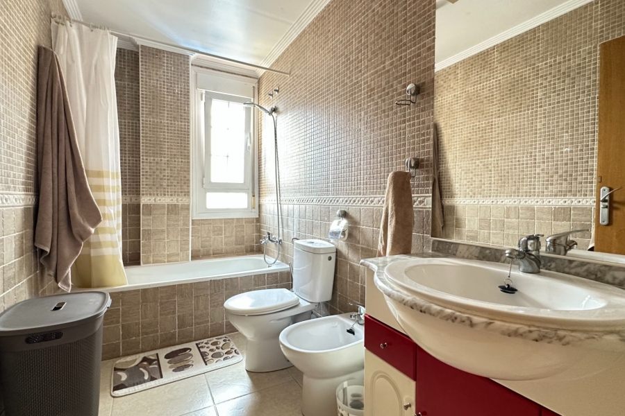 Re-Sale - Semi Detached Villa - Los Montesinos - La Herrada