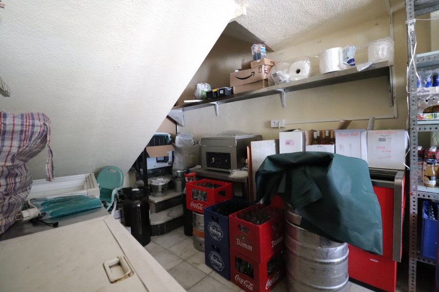 Commercial - Commercial - Catral - Catral - Town