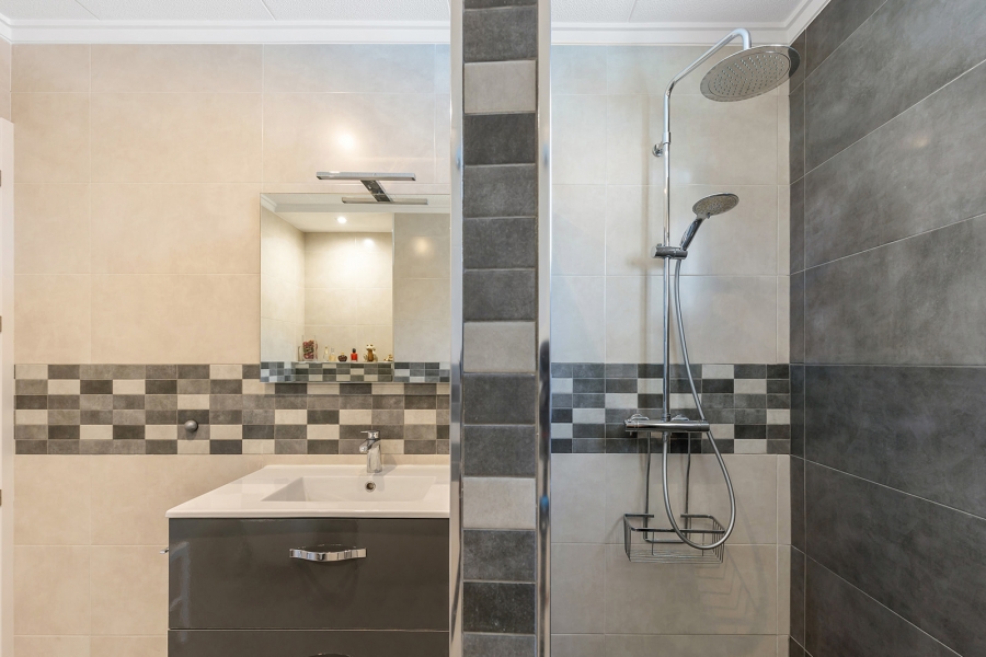 Re-Sale - Detached Villa - Orihuela Costa - Punta Prima