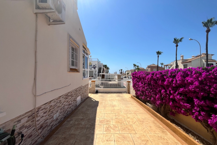 Re-Sale - Quad Villa - Orihuela Costa - Playa Flamenca