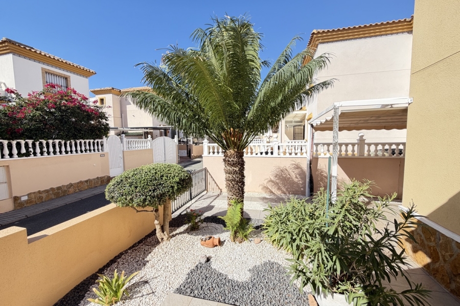 Re-Sale - Apartment - Orihuela Costa - Los Dolses
