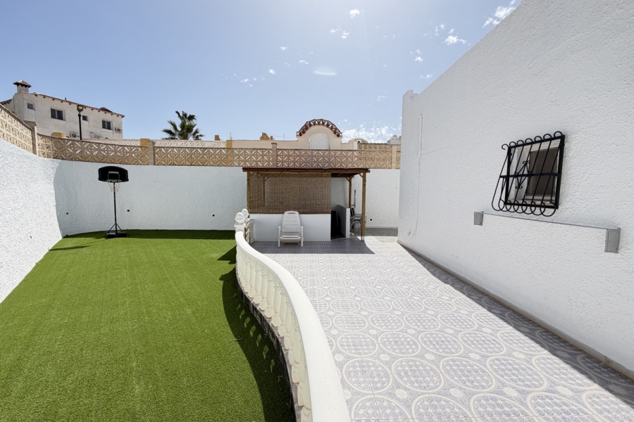 Re-Sale - Bungalow - Orihuela Costa - Villamartin