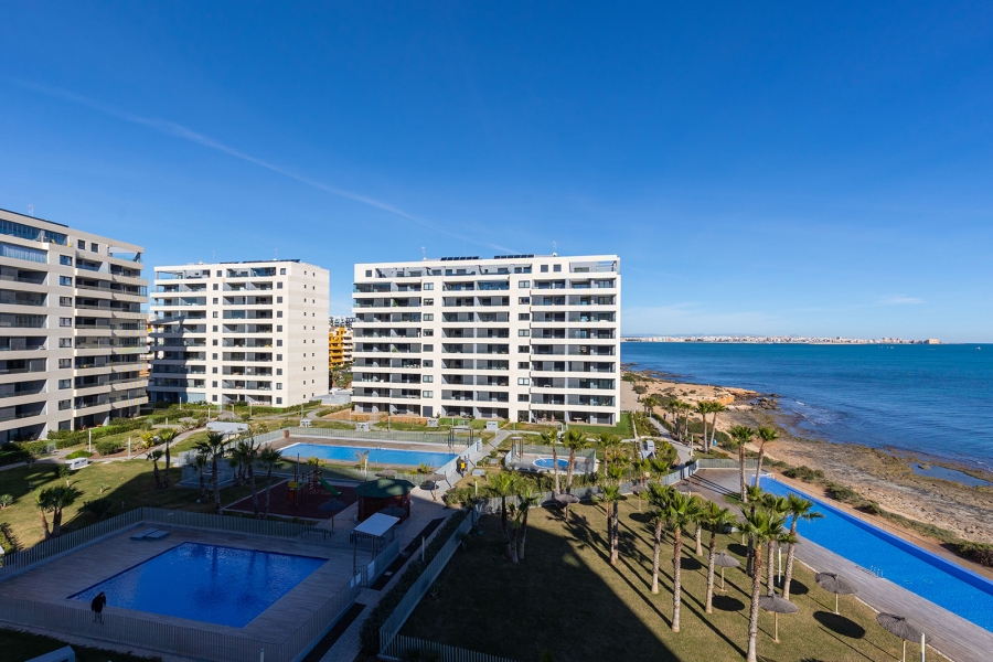 Re-Sale - Apartment - Orihuela Costa - Punta Prima