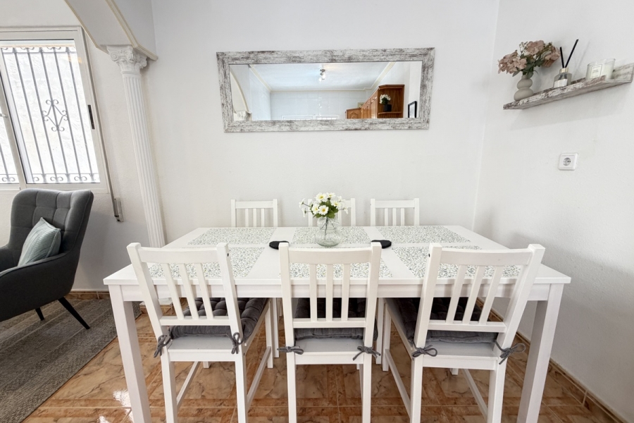Re-Sale - Apartment - Orihuela Costa - La Zenia