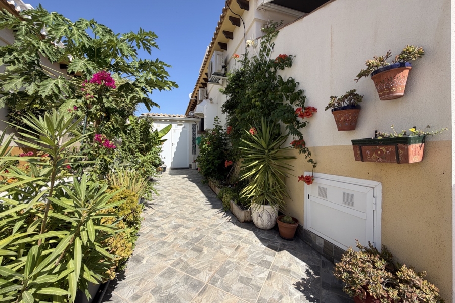 Re-Sale - Quad Villa - Orihuela Costa - Los Altos