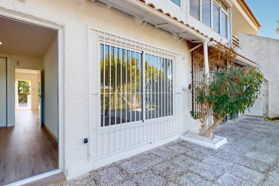 Re-Sale - Apartment - Orihuela Costa - Villamartin