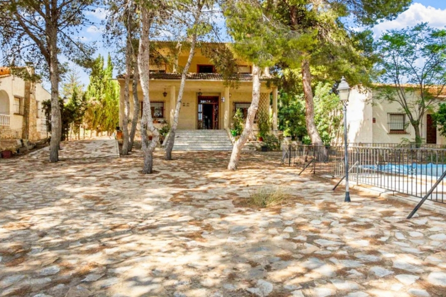 Re-Sale - Detached Villa - Orihuela Costa - Los Balcones
