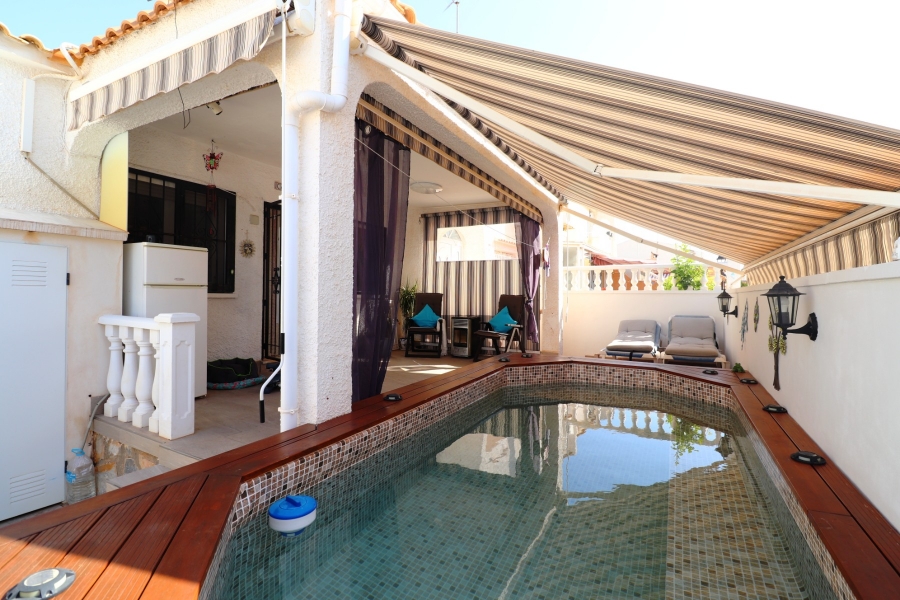 Re-Sale - Detached Villa - Orihuela Costa - La Florida