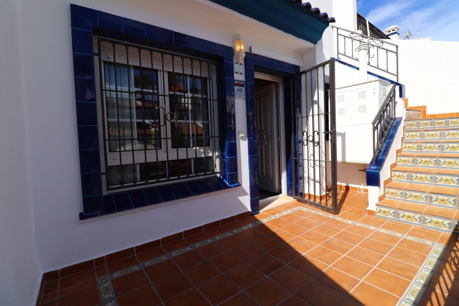 Re-Sale - Bungalow - Orihuela Costa - Villamartin