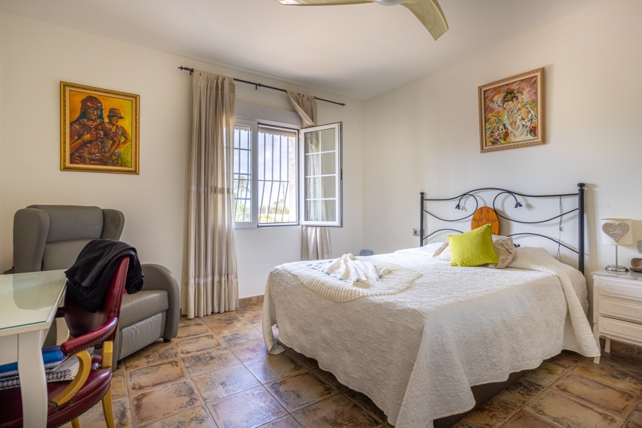 Re-Sale - Detached Villa - Elche - La Hoya