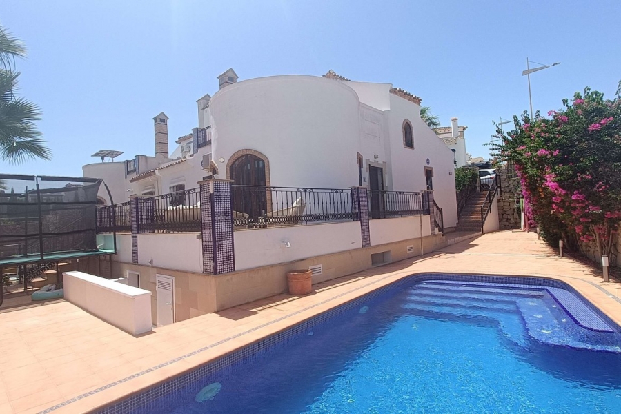 Re-Sale - Semi Detached Villa - Algorfa - La Finca Golf Resort