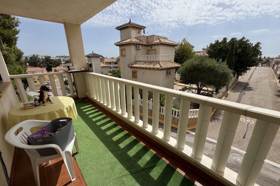 Re-Sale - Apartment - Orihuela Costa - Villamartin