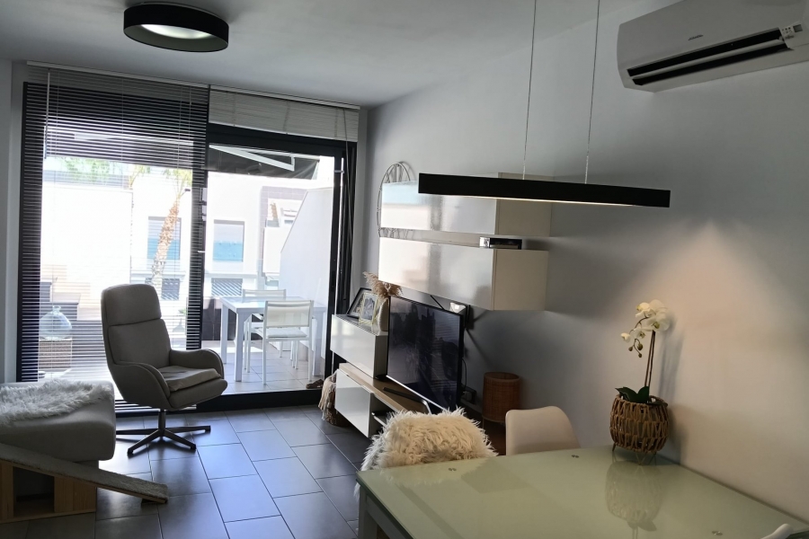 Re-Sale - Apartment - Orihuela Costa - Punta Prima