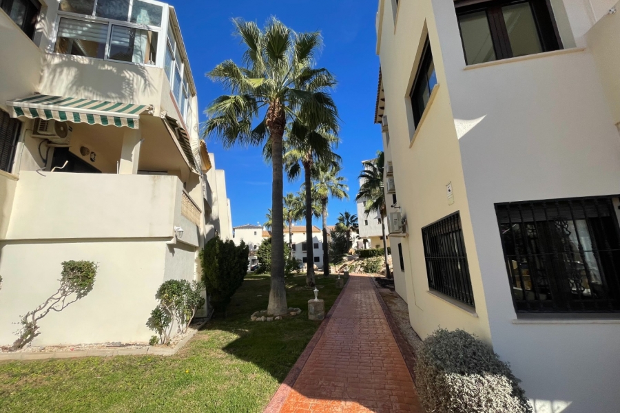 Re-Sale - Apartment - Orihuela Costa - Las Ramblas