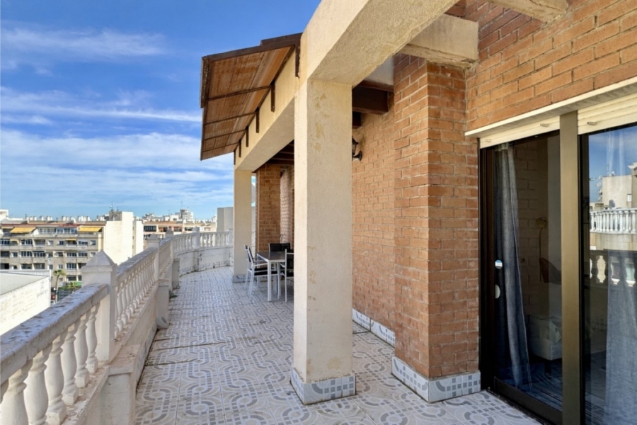 Re-Sale - Apartment - Torrevieja - Torrevieja - Centre