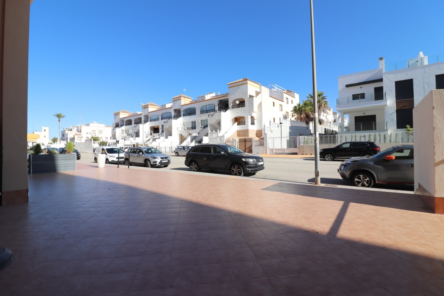 Kommersiell - Kommersiell - Los Montesinos - Laguna Green