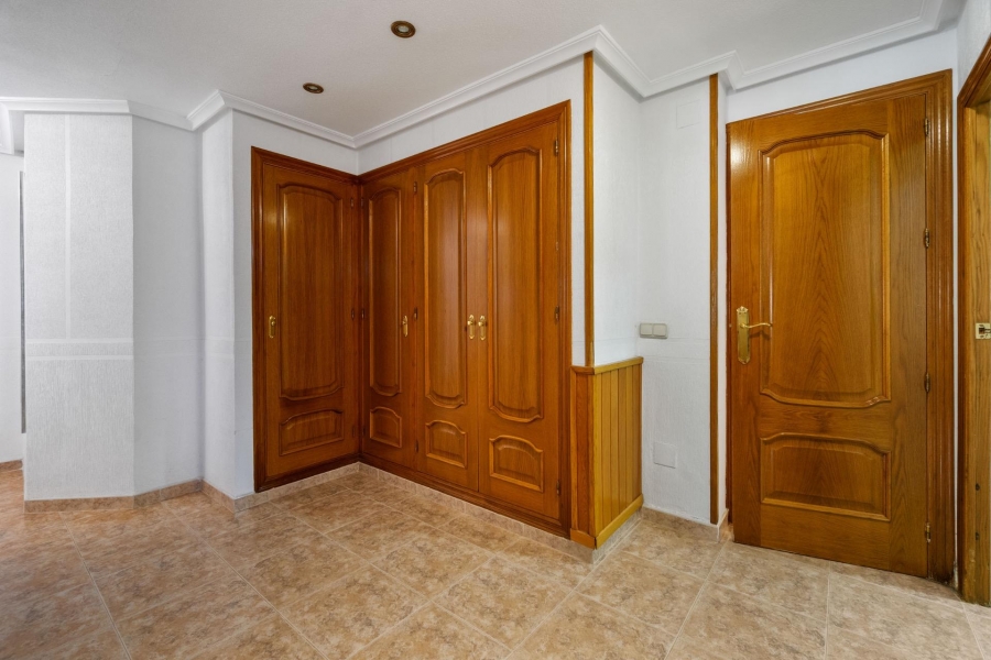 Re-Sale - Detached Villa - Torrevieja - Los Balcones