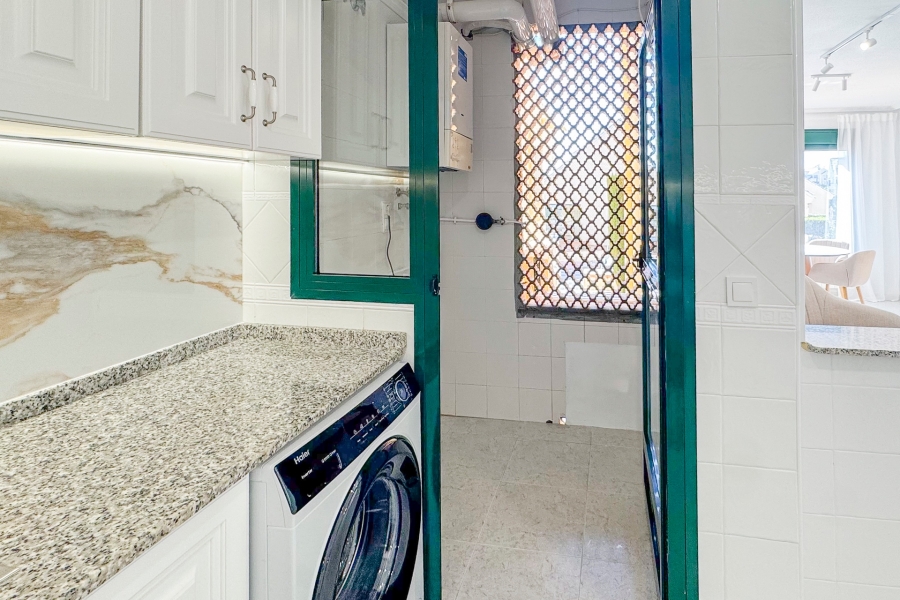 Re-Sale - Apartment - Orihuela Costa - Lomas de Campoamor