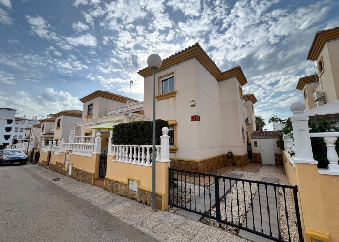 Re-Sale - Quad Villa - Orihuela Costa - Villamartin