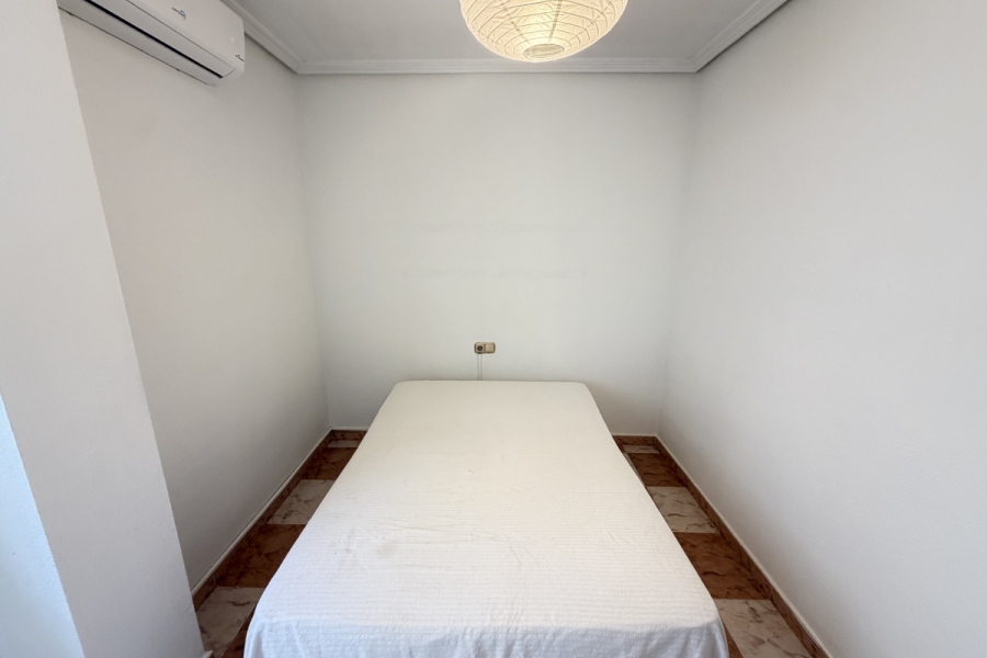 Re-Sale - Apartment - Orihuela Costa - Villamartin