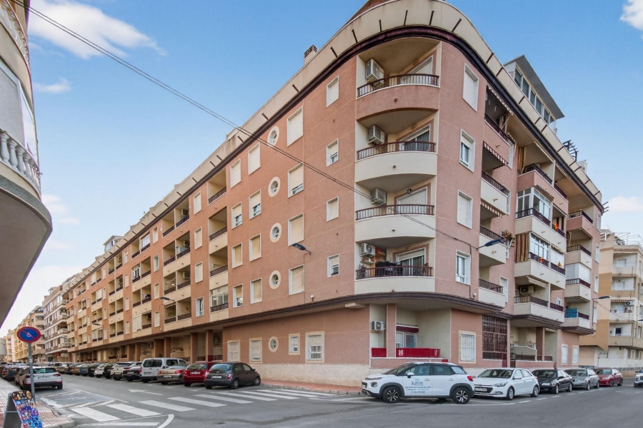 Re-Sale - Apartment - Torrevieja - Torrevieja - Centre