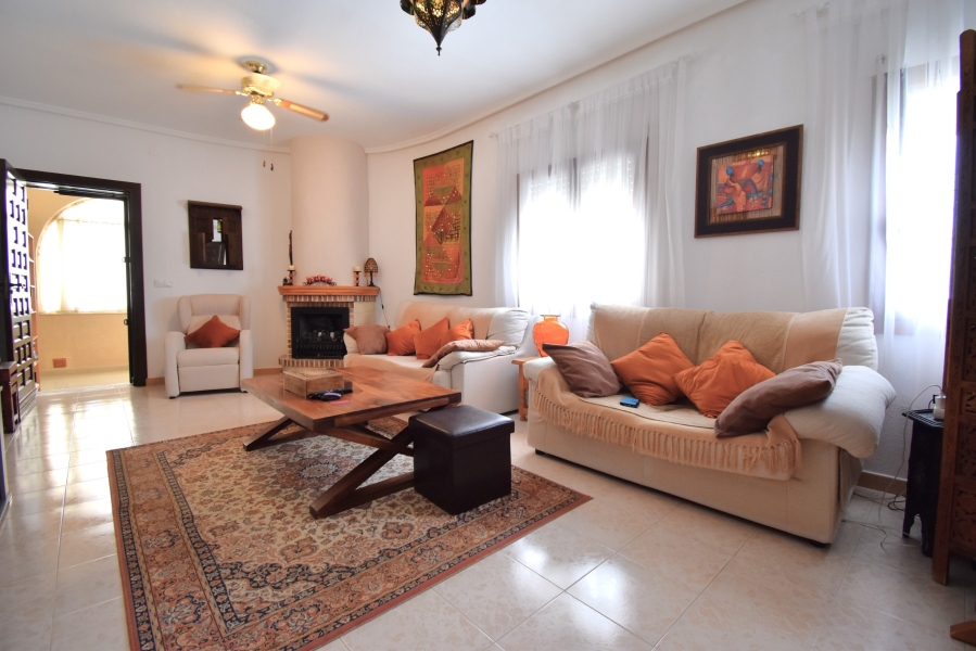 Re-Sale - Detached Villa - Orihuela Costa - Villamartin