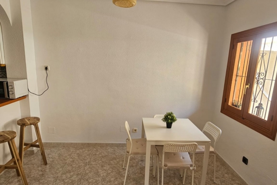 Re-Sale - Apartment - Orihuela Costa - Playa Flamenca