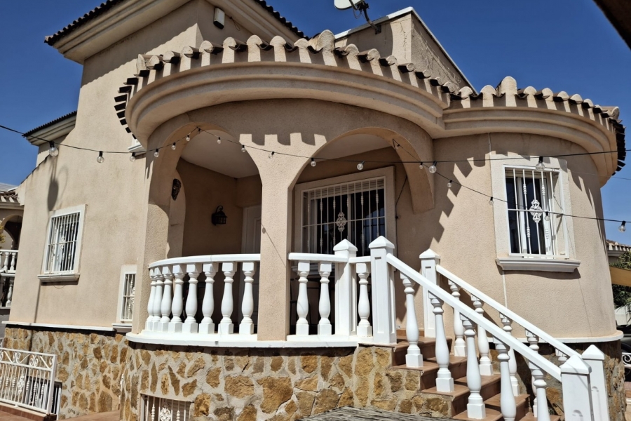 Re-Sale - Detached Villa - Ciudad Quesada - Doña Pepa
