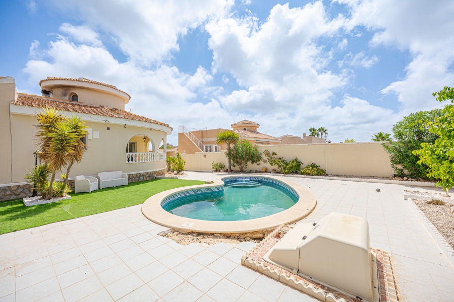 Re-Sale - Detached Villa - Ciudad Quesada - La Fiesta