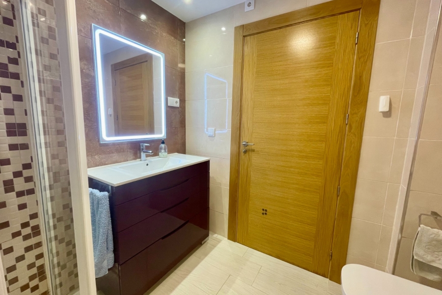 Re-Sale - Apartment - Torrevieja - Playa Del Cura