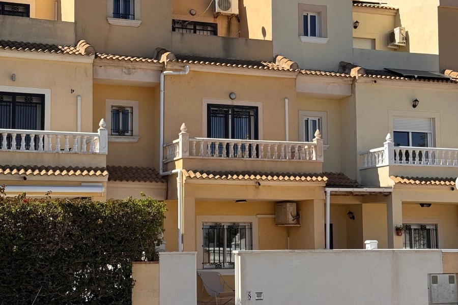 Re-Sale - Townhouse - Orihuela Costa - Lomas de Don Juan