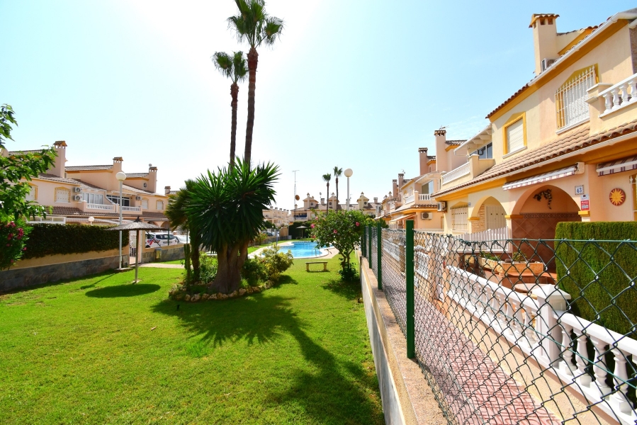 Re-Sale - Townhouse - Orihuela Costa - Playa Flamenca