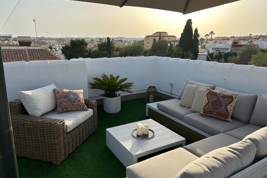 Re-Sale - Apartment - Orihuela Costa - La Florida