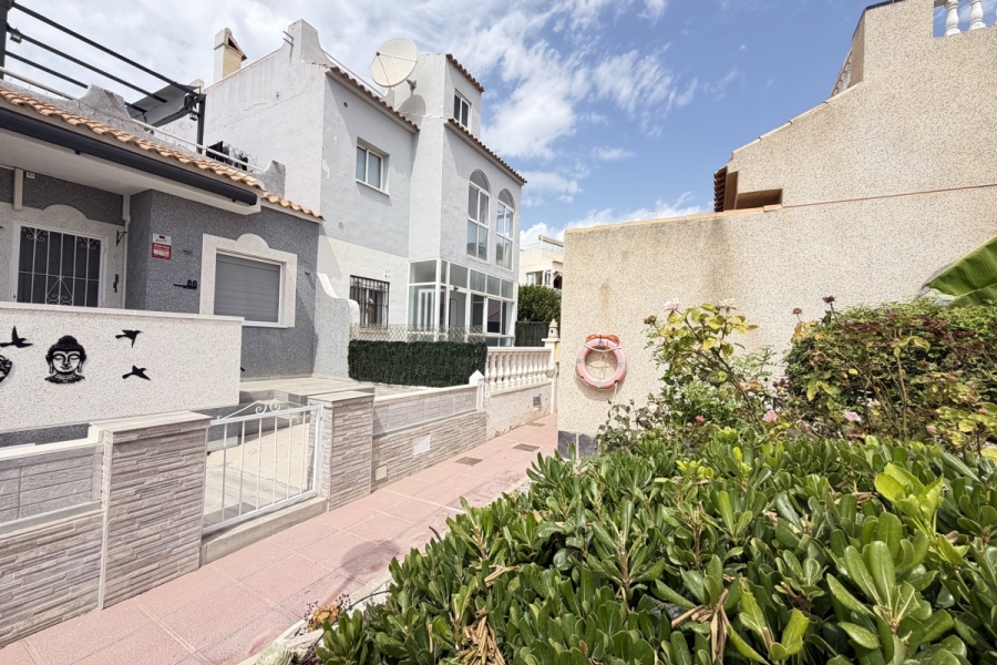 Re-Sale - Apartment - Orihuela Costa - La Florida