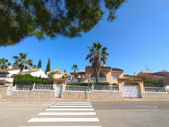 Villa - La Revente - Ciudad Quesada - Pueblo Lucero
