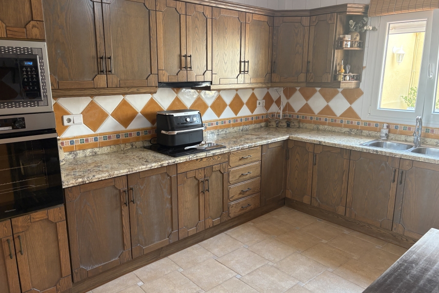 Re-Sale - Detached Villa - Algorfa - Algorfa - Village