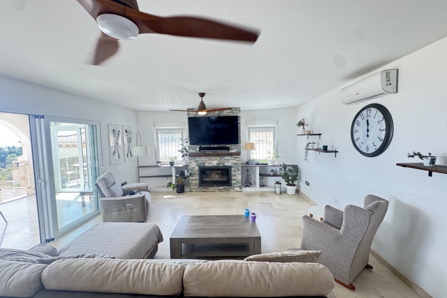 Re-Sale - Detached Villa - San Miguel de Salinas - Las Comunicaciones