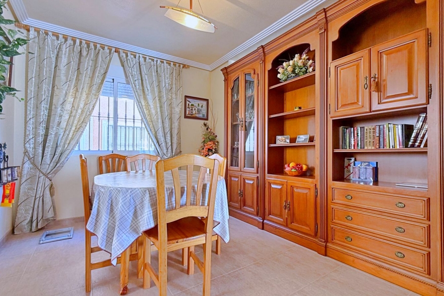 Re-Sale - Detached Villa - Orihuela Costa - Punta Prima