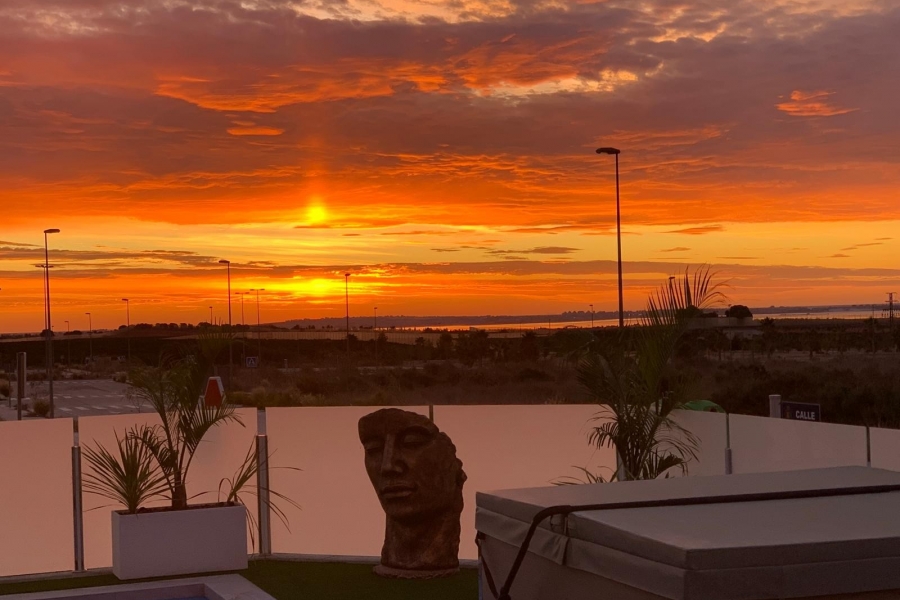 Re-Sale - Detached Villa - Los Montesinos - Entre Naranjos / Vistabella Golf